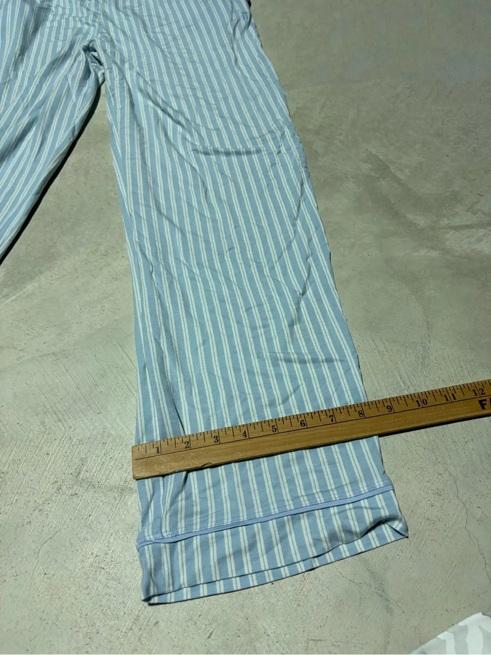 Tommy John Light Blue Striped Lounge Pants large